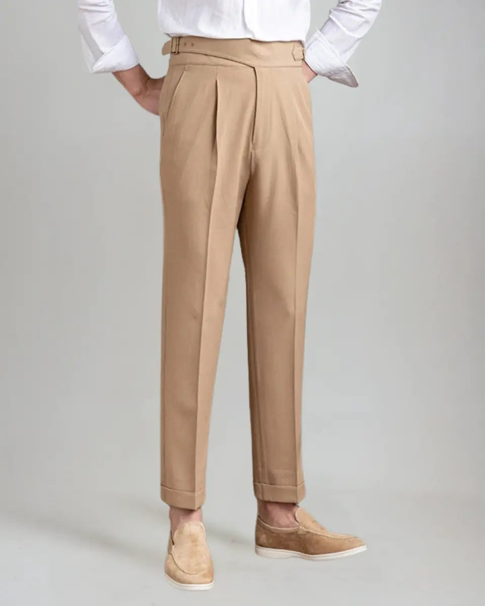 Pleated Oxford Pants